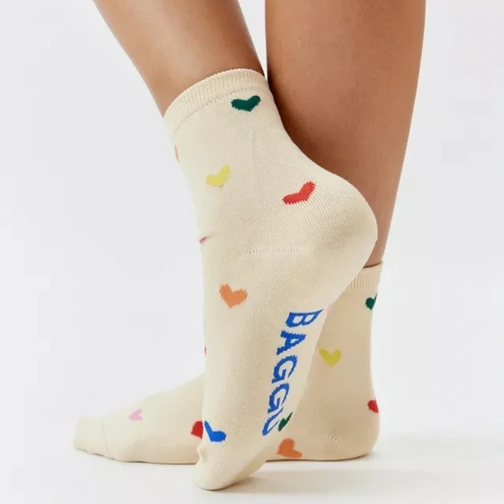 BAGGU Heart Cream Heart Pattern Socks